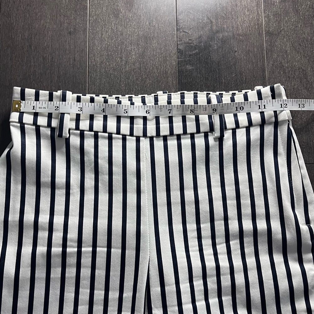 H&M Navy and White Striped Slacks Size 2 Ankle Height
Business Casual, Office - Picture 7 of 13